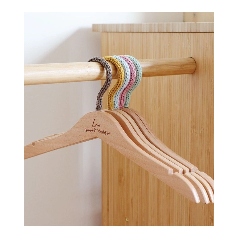 Percha Personalizada en Madera de Walamami