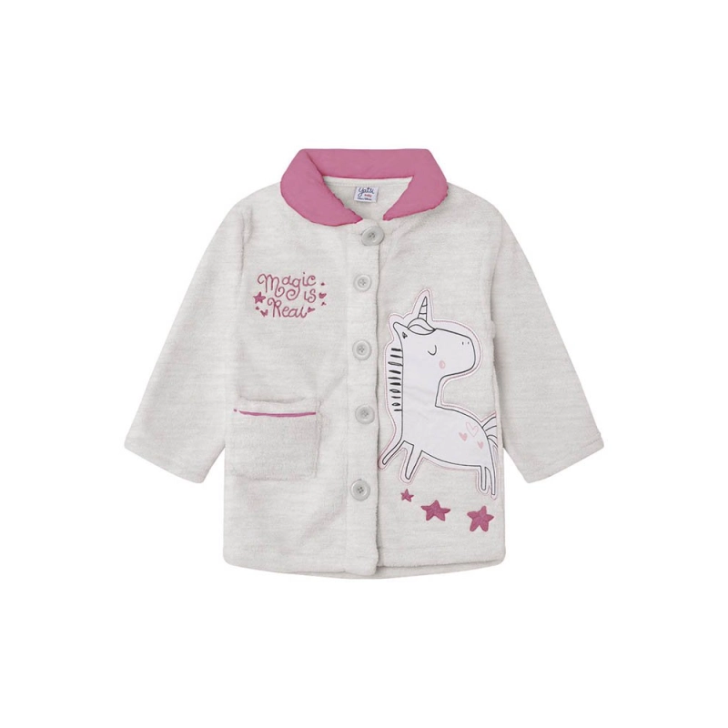 Bata "Magic Is Re.." Yatsi