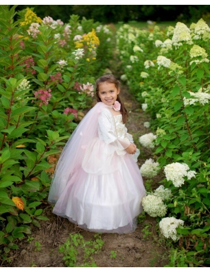 Capa Princesa con Flores de Great Pretenders