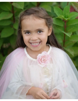 Capa Princesa con Flores de Great Pretenders