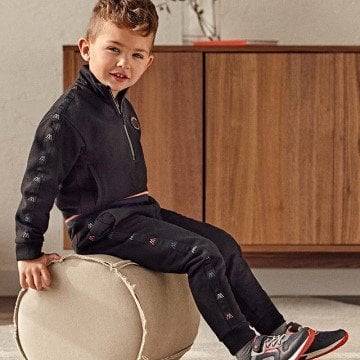 Chándales y Sudaderas para niño