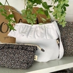 Outlet Giraffa Bianca e Blu