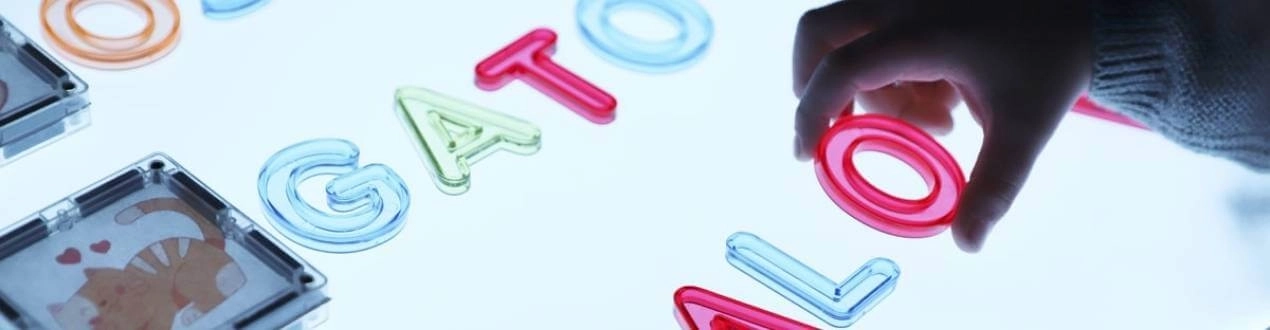 Mesas de luz Montessori sensoriales