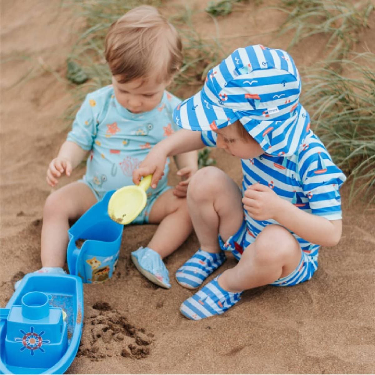 Ropa con protección solar para bebés BTBOX