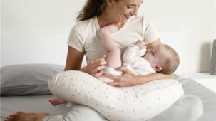 ¿Necesito un cojín de lactancia?